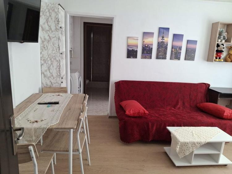 Inchiriez apartament 2 camere - 3