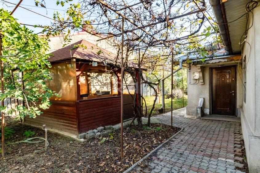 Casa si teren 401mp,toate utilitatile, Craiova,Centrala proprie 145.000Euro| - 2