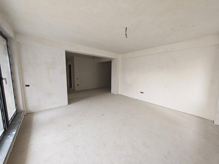 Apartament 3 camere 2 bai la cheie loc de parcare Tomis Plus - 4