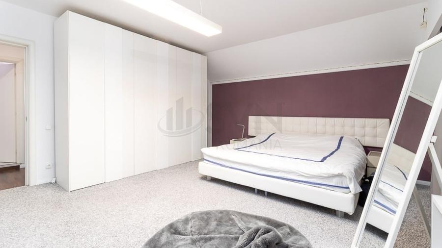 REV2002939 Vila cu piscina 2000 mp teren in Corbeanca - 9