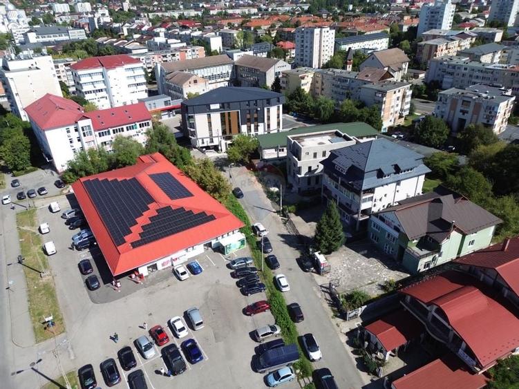 Spațiu / birouri în suprafață de 1200 / 1300 mp teren Central BM - 15