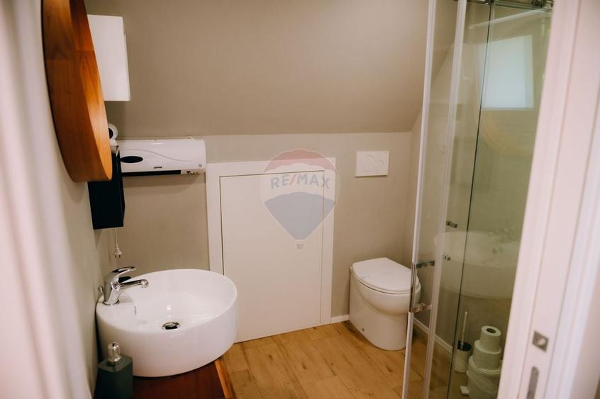 Casute de vanzare - 12