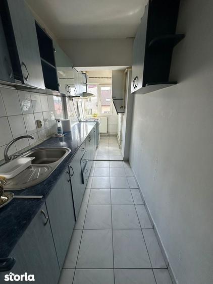 Garsoniera de Vanzare Gorjului Bloc 1981 etaj 3/4 - 10