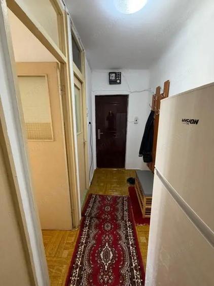 Garsoniera decomandata, 38 mp , etaj 3/4, zona Rovine - 5