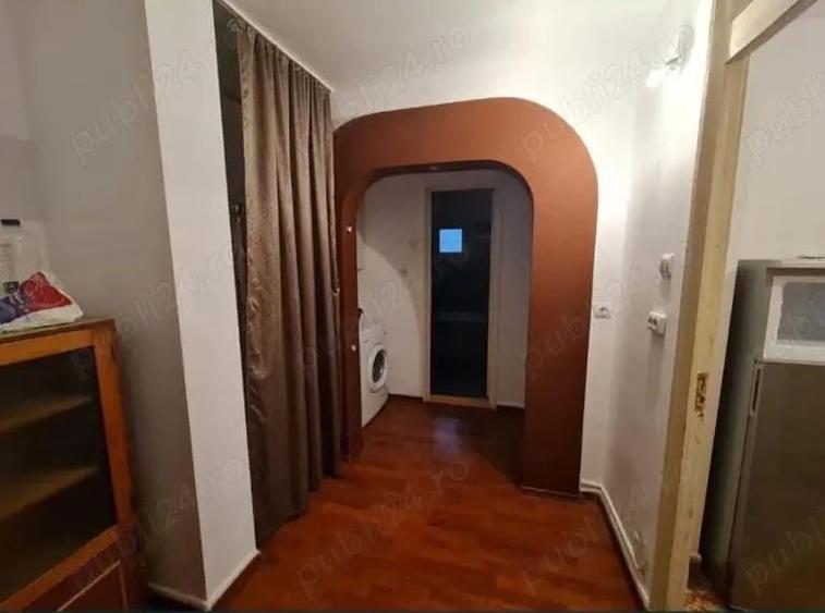 Apartament cu 2 camere decomandat zona Casa de Cultura - 1