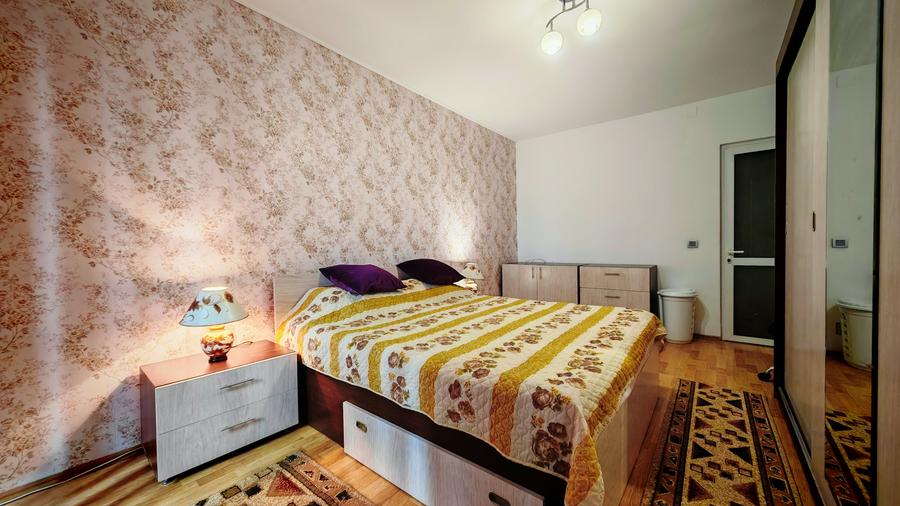 Parcul Tineretului | intrarea Lumea Copiilor | spatios | bl. anvelopat | parcare - 14