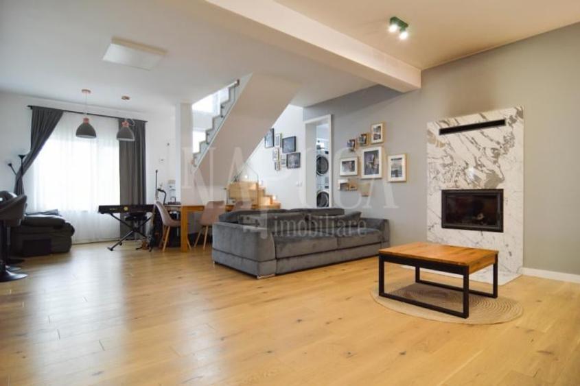 Casa 5 camere de vanzare in Dezmir - 1