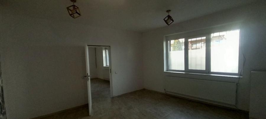 Spatiu de inchiriat in spate la Hala centrala, PRO TV .Ideal birouri . - 5