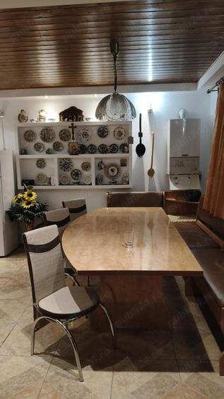 Busteni-Vila de vacanta cu 3 dormitoare,mobilata si utilata - 4