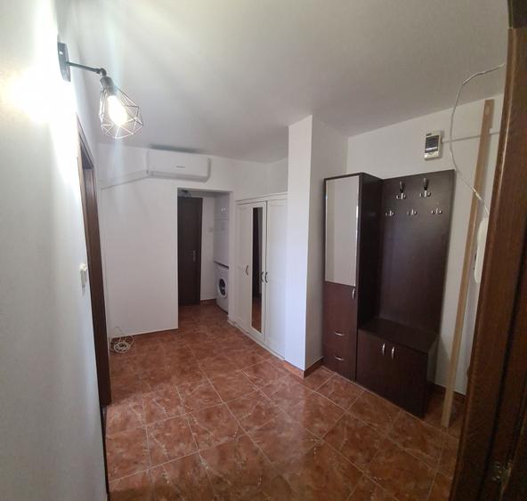 Apartament cu 2 camere decomandat în ICIL