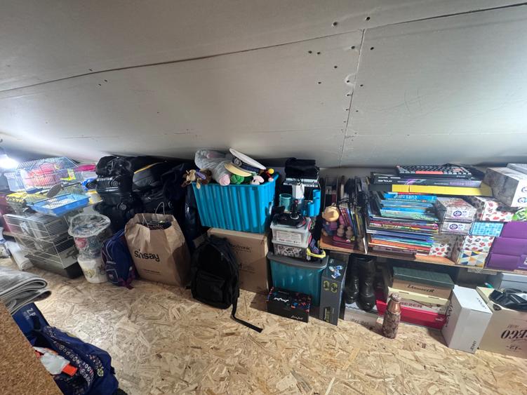 Casa P+1+M. 5 cam. Util 143mp. Teren 307mp. - 8