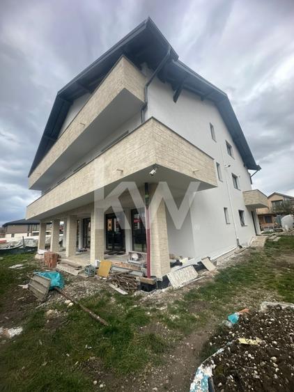 Apartament 3 camere- zona Tractorul Str. Bacovia - 6