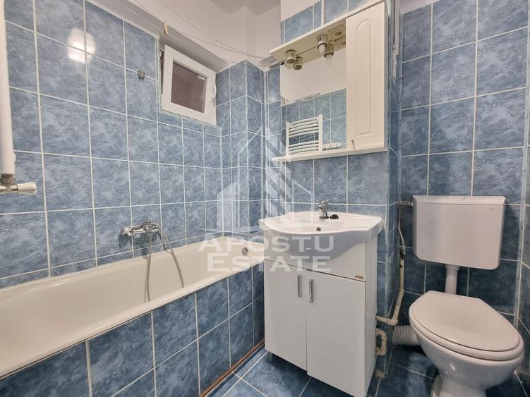 Apartament cu 3 camere, centrala proprie, zona Circumvalatiunii - 6