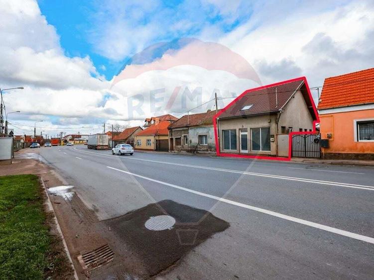 Casa cu destina?ie de spa?iu comercial, zona Episcopia - 17