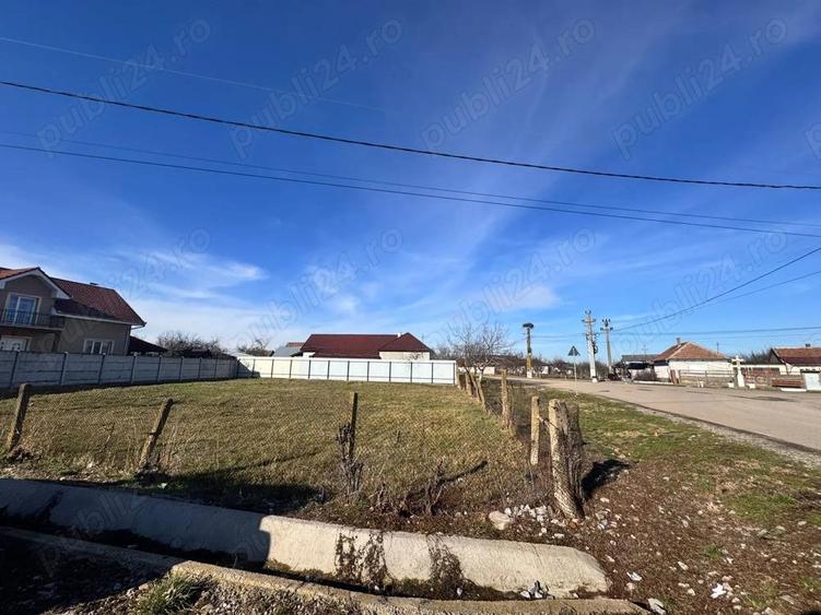 Teren Ultracentral in Madaras - 4