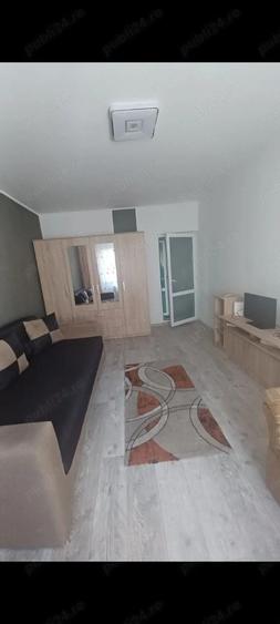 Vand garsoniera decomandata 36mp - 2