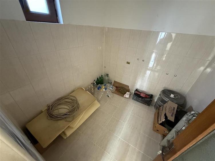 SPATIU COMERCIAL DE INCHIRIAT, POPESTI - 11