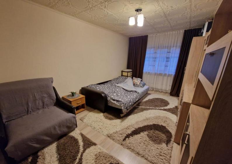 Apartament 3 camere decomandate, 53 mp, zona Sud Est - 1