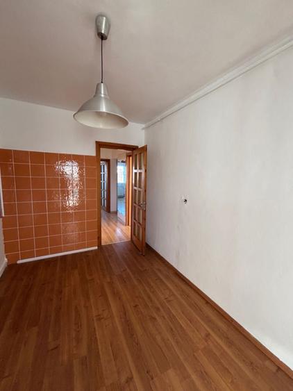 Apartament 3 camere, Mioritei, Bacau - 3