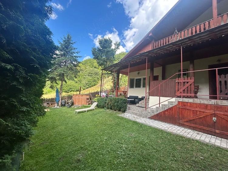 Casă cu Teren 300 Mp în Mărișel