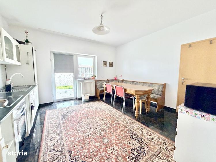 Casa individuala 8 camere Mosnita Veche ideala locuinta sau business - 9