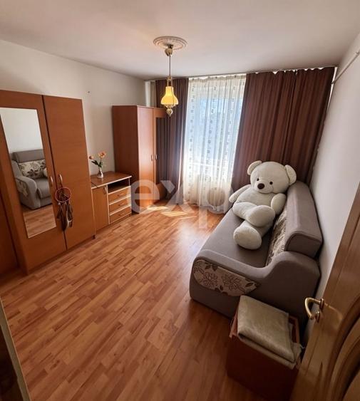Apartament 2 camere de vânzare – Zona Craiovei, Strada Tineretului - 2