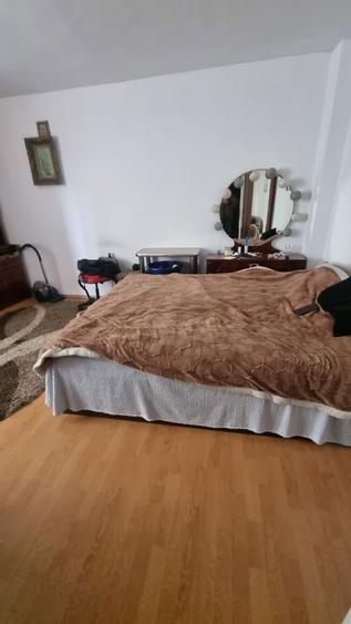 Garsoniera etaj 1 centru - 4