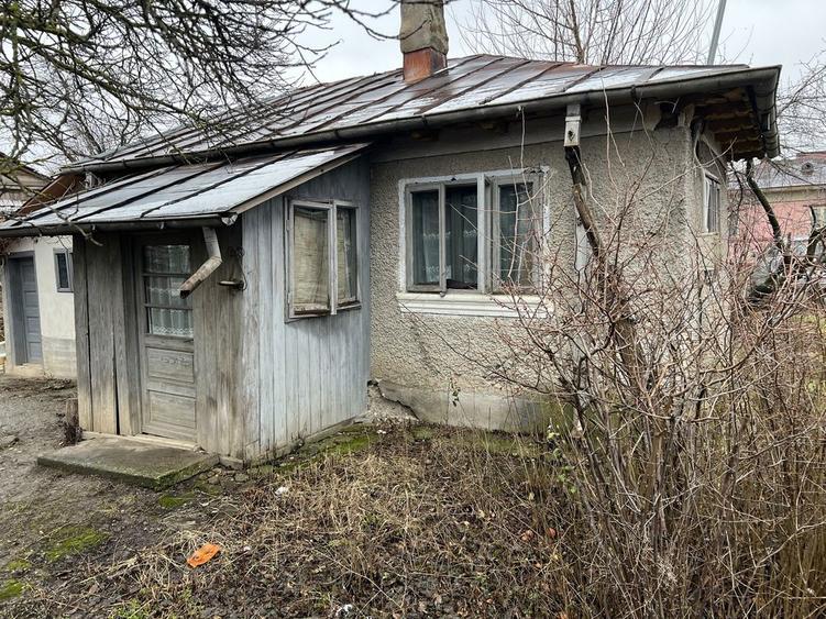 Teren 1900mp cu casa batraneasca Olari, com. Gherghita - 4