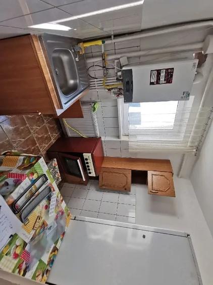 inchiriez apartament 3 camere Belvedere Suceava - 2