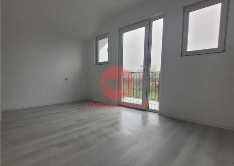 Vila P M La Cheie, Constructie 2025 - Lumina - 12