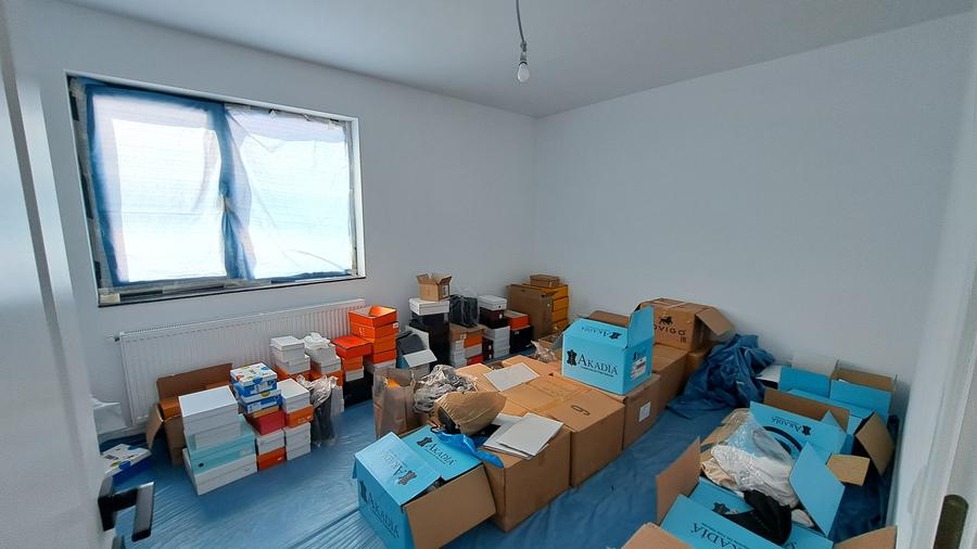 VILA SUPERBA CU 5 CAMERE  IN COMPLEX REZIDENTIAL CU CIRCUTI INCHIS - 10