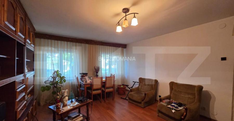 Apartament 4 camere, decomandat, 90 mp, parter, George Enesc Apartament 4 camere, decomandat, 90 mp, parter, George Enesc