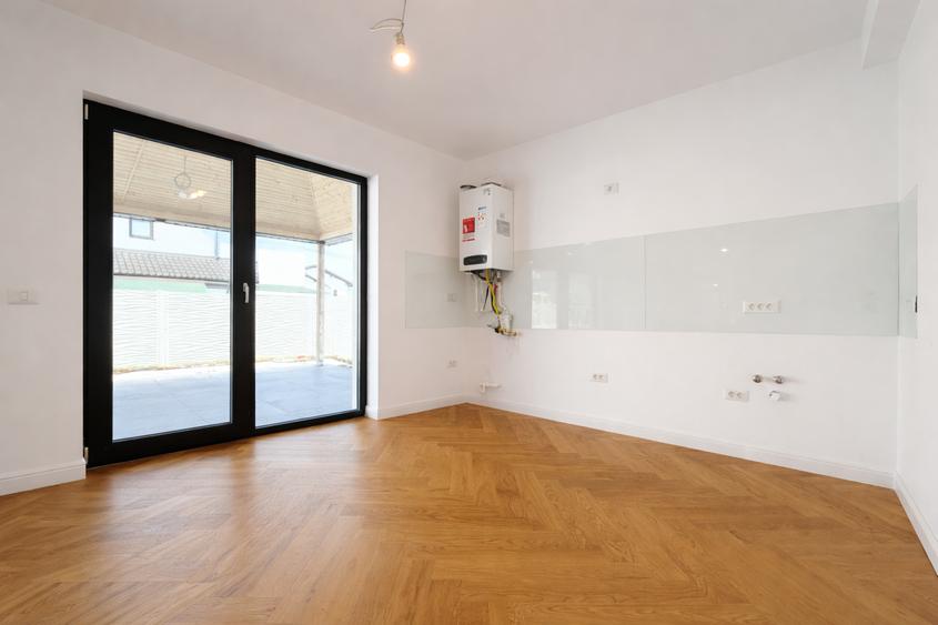 Vila | 5 Camere | 3 Bai | Dormitor Parter | Teren 500mp | Asfalt | Com. Berceni - 12