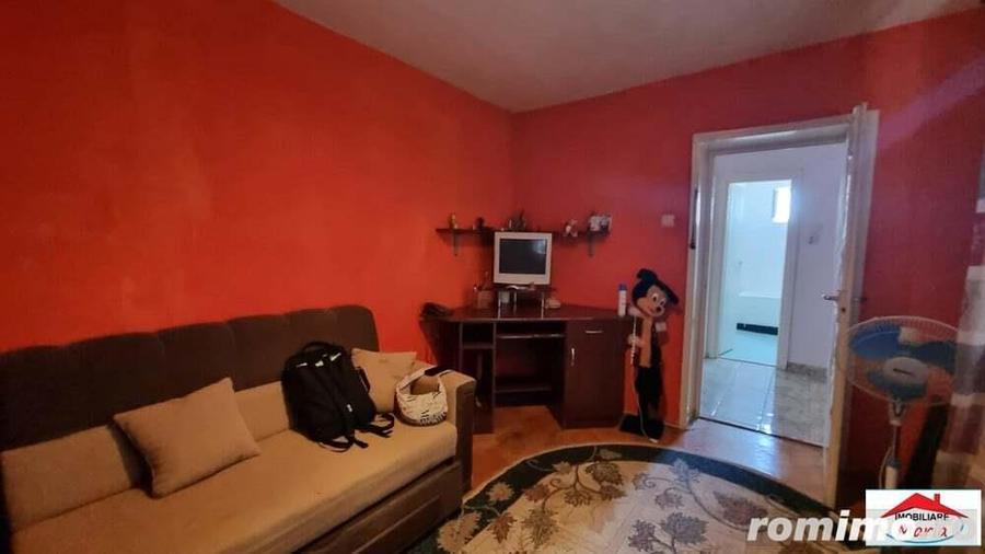 Apartament caramida 2 camere Solidaritatii cu balcon - 3