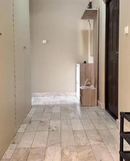 Apartament cu o camera de inchiriat zona Piata 700 - 2