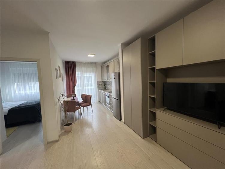 RECO, Apartament 2 camere, decomandat, West Residence, Oradea - 1