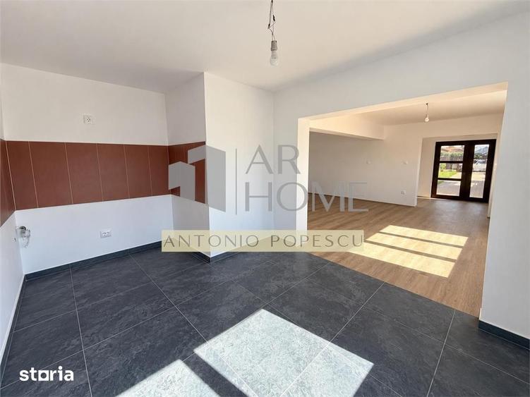 Casă cu 5 camere cu Teren 506 Mp în Târgșoru Vechi