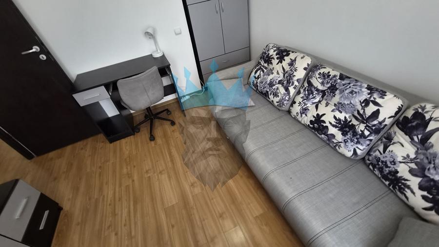 Apartament cu 3 camere decomandat, mobilat în Moșilor