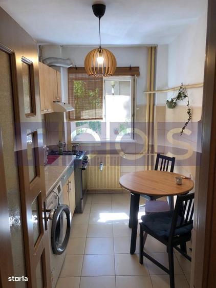 Apartament cu 2 camere, mobilat în Tei