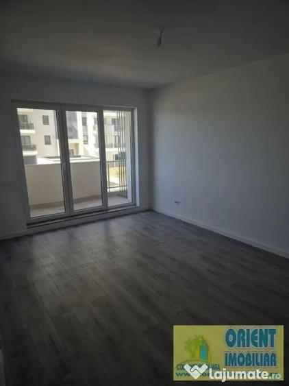 Apartament cu 2 camere decomandat în Tomis Plus