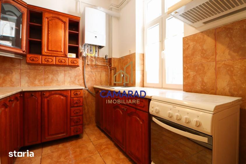 Apartament cu 3 camere în Victoriei