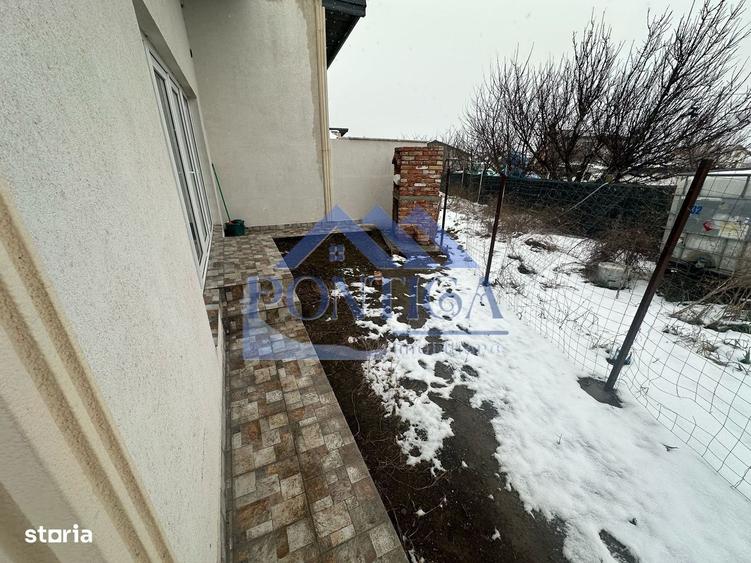 Casă cu 3 camere în Agigea