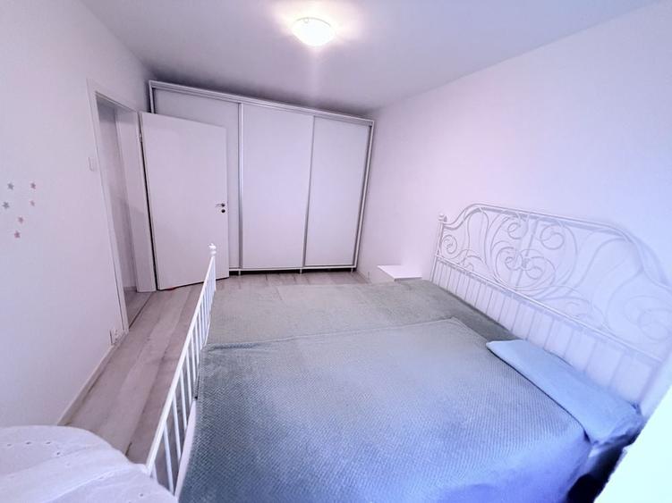Apartament cu 2 camere semidecomandat în Gemenii