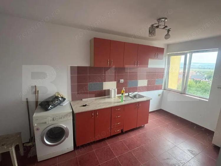 Apartament cu 3 camere decomandat în Sângeorgiu de Mureș