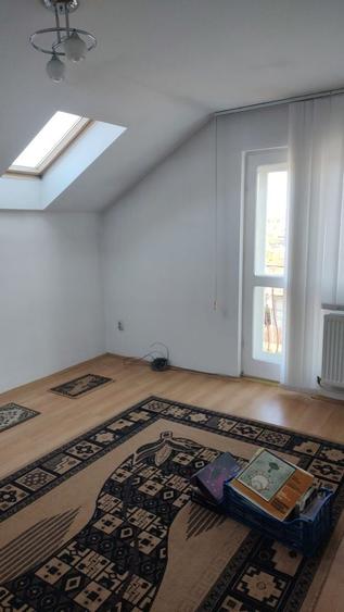 Casă individuală cu 4 camere cu Teren 414 Mp în Dâmbul Rotund