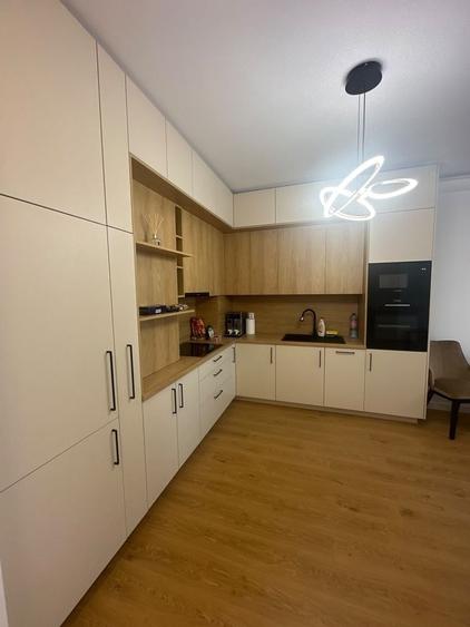 Apartament cu 2 camere decomandat în Florești