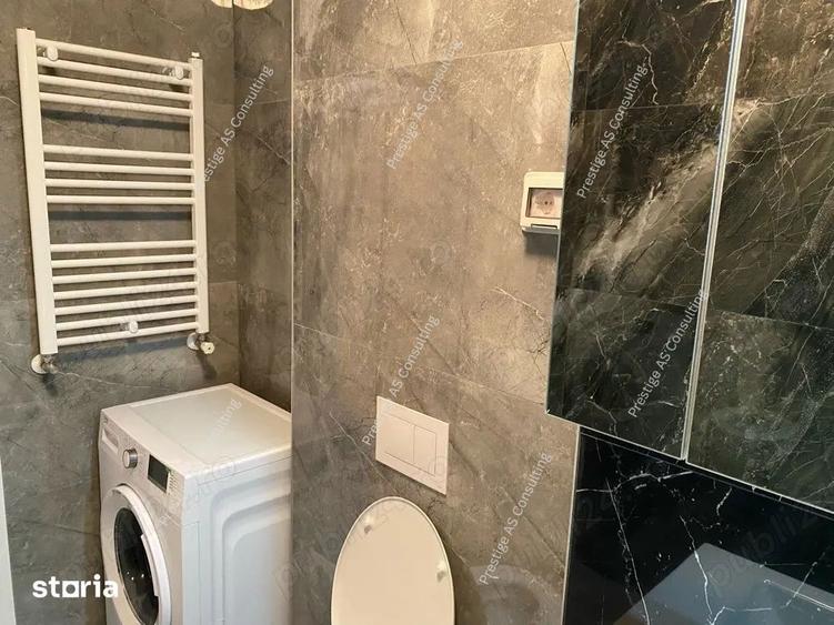 Apartament cu 2 camere, mobilat în Est