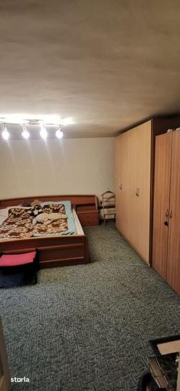 Casă cu 4 camere cu Teren 1683 Mp în Feleacu