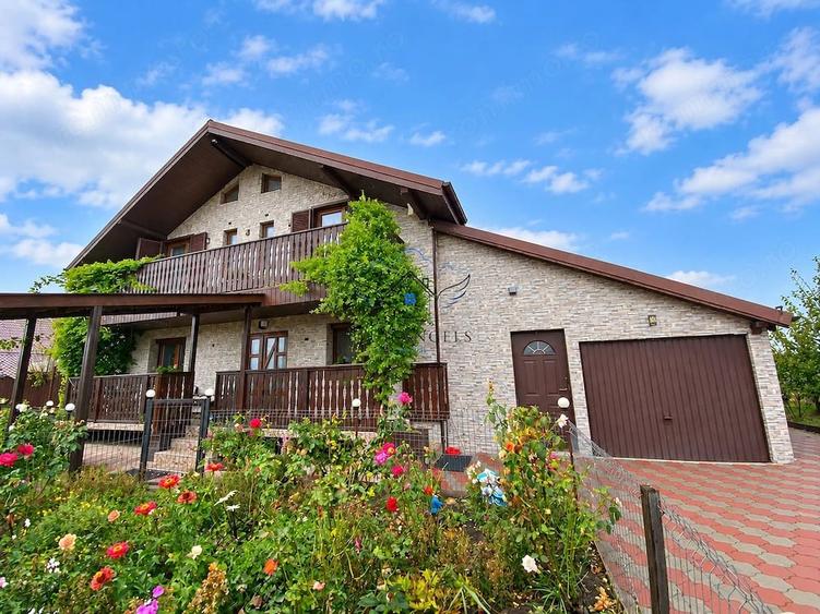 Casă cu 15 camere cu Teren 578 Mp în Bod