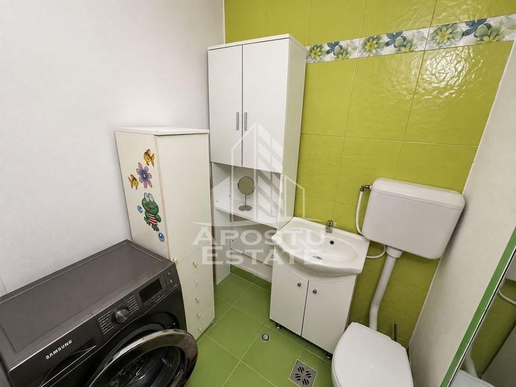Apartament cu 3 camere decomandat, mobilat în Elisabetin